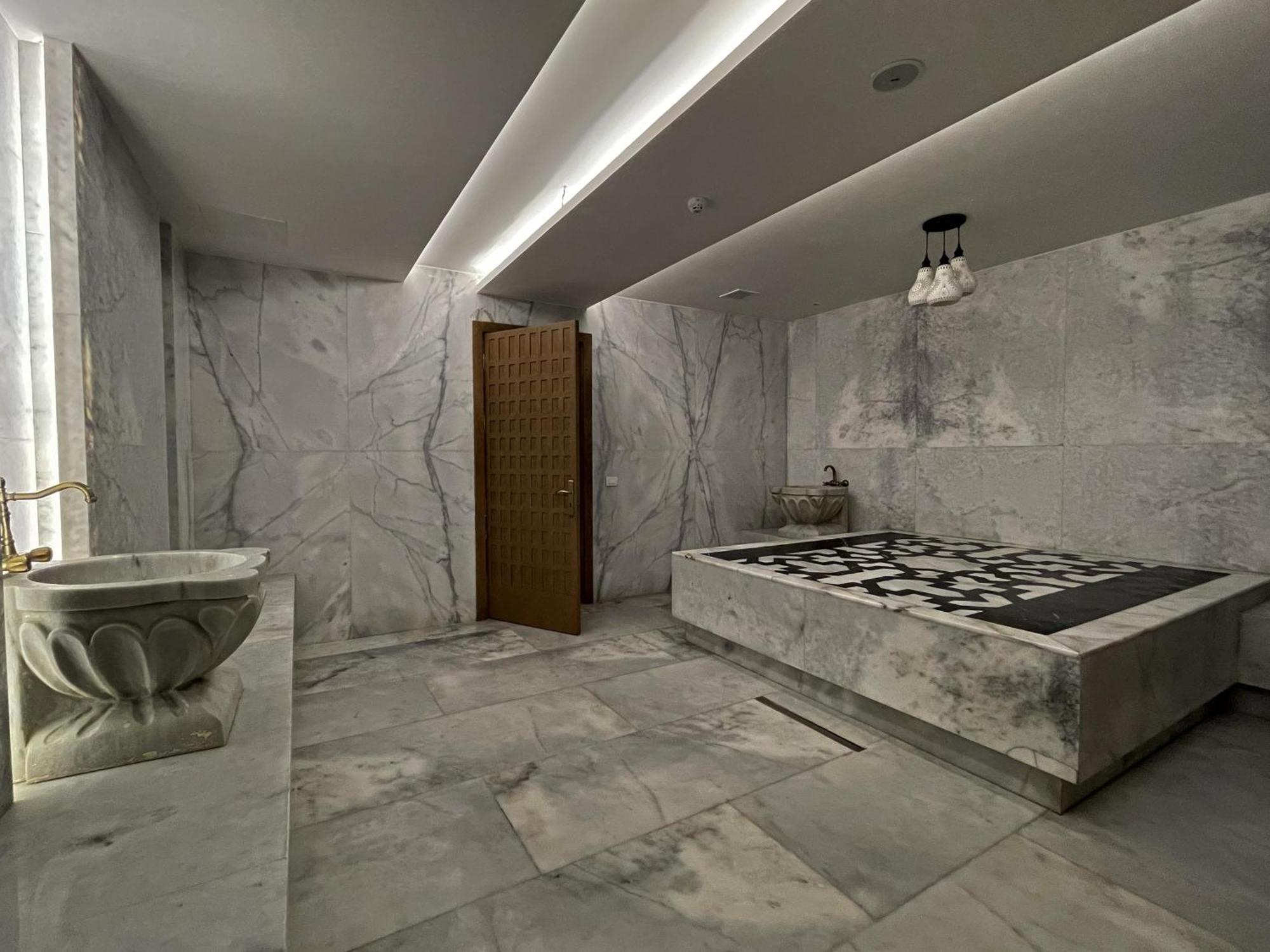 Kaisol Romance Resort Sahl Hasheesh - Adults Only フルガダ エクステリア 写真 Turkish bath in the hotel