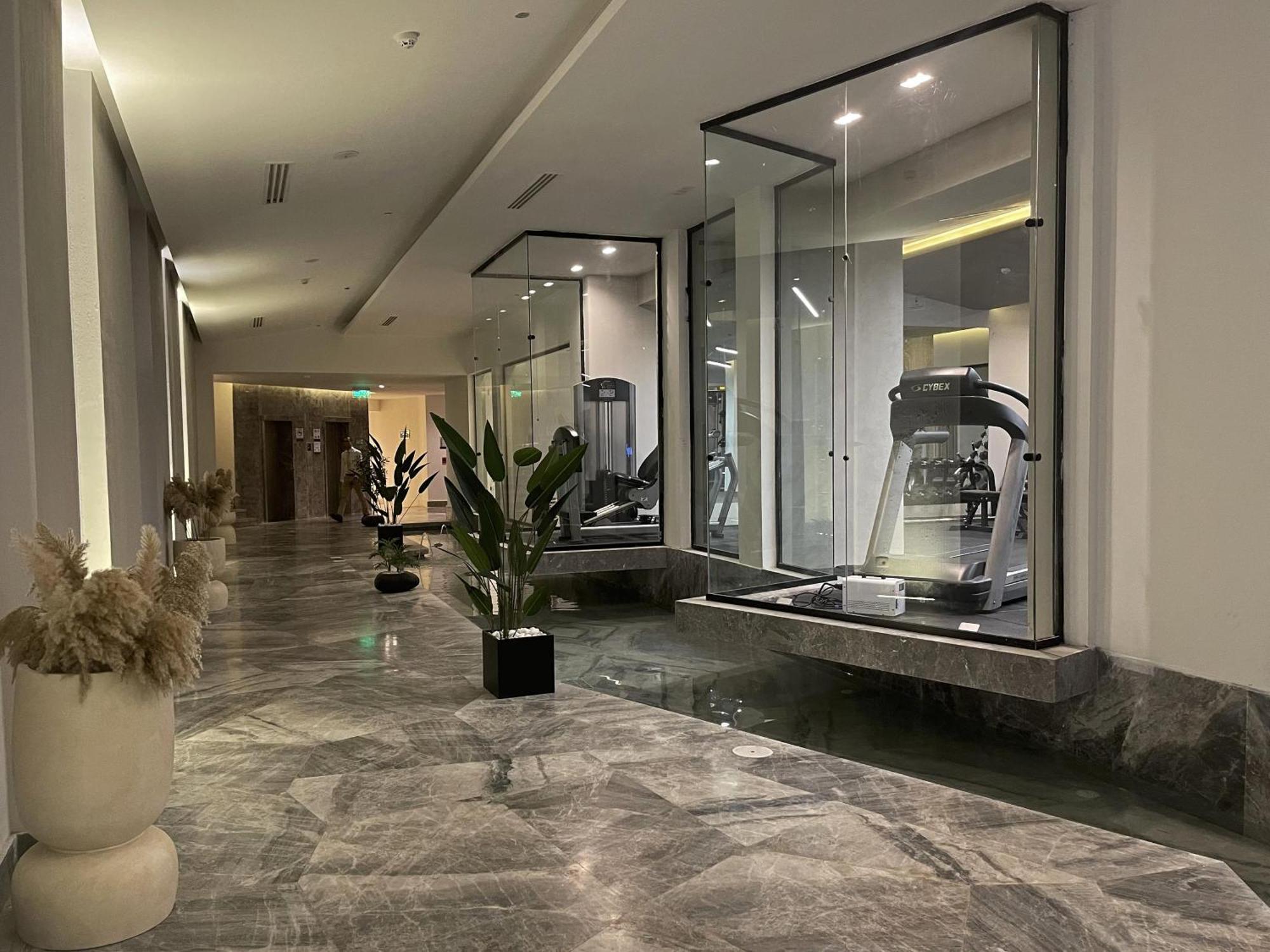 Kaisol Romance Resort Sahl Hasheesh - Adults Only フルガダ エクステリア 写真 The gym at the hotel