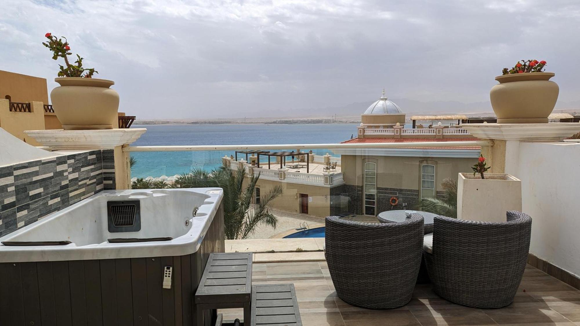 Kaisol Romance Resort Sahl Hasheesh - Adults Only フルガダ エクステリア 写真 View from the rooftop