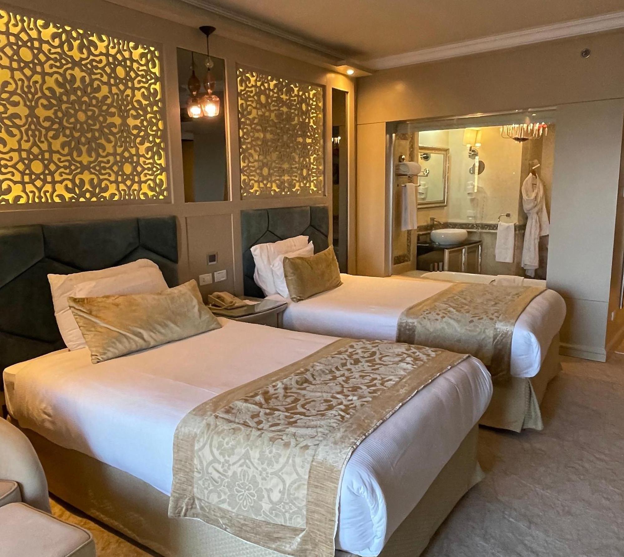 Kaisol Romance Resort Sahl Hasheesh - Adults Only フルガダ エクステリア 写真 A room at the hotel